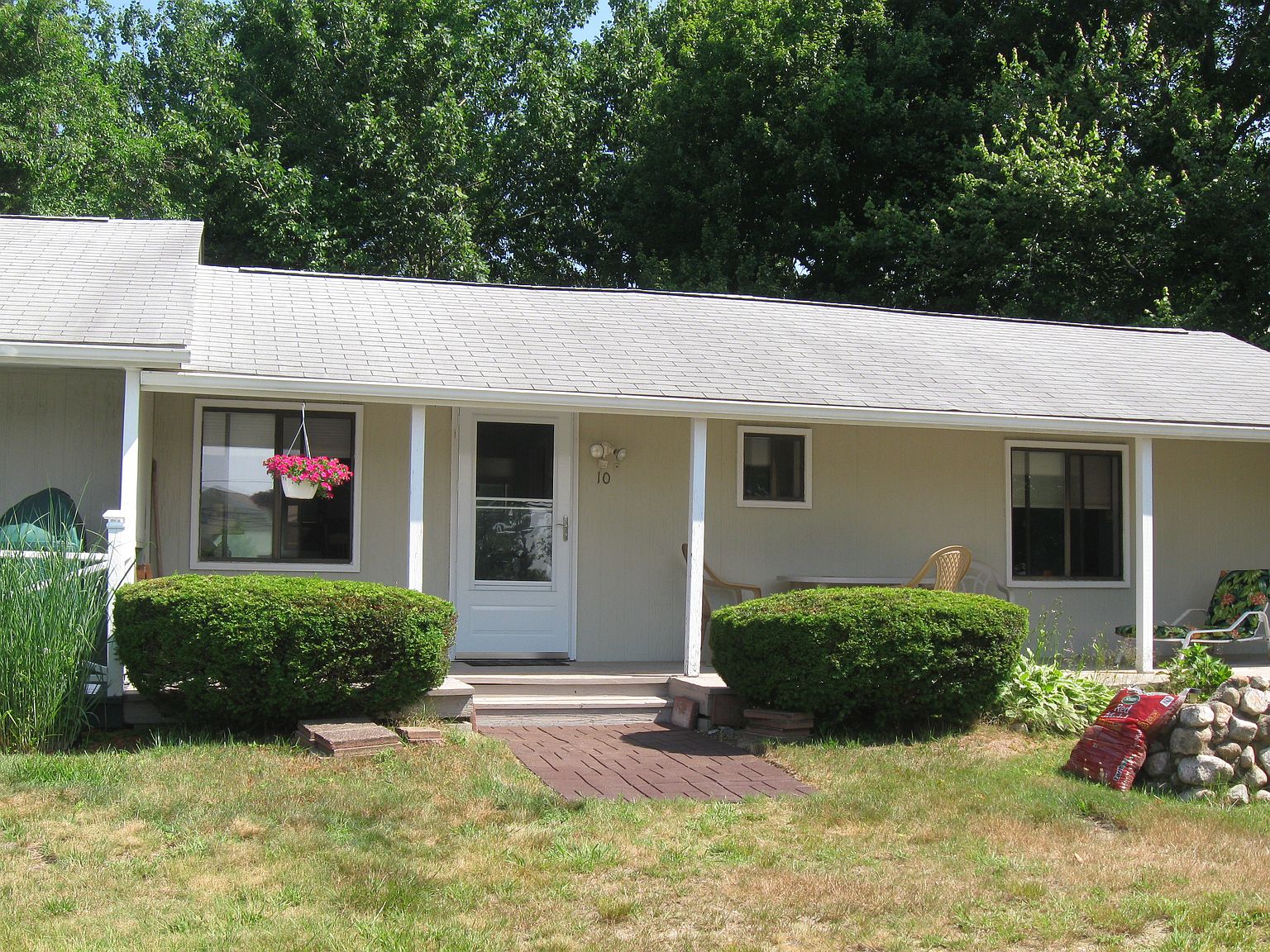 4239 Old Post Rd 10, Charlestown, RI 02813 Zillow