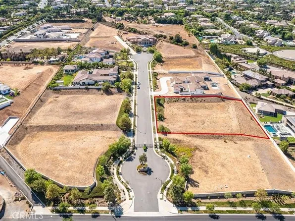 1283 Via Venezia Cir #2, Corona, CA 92881