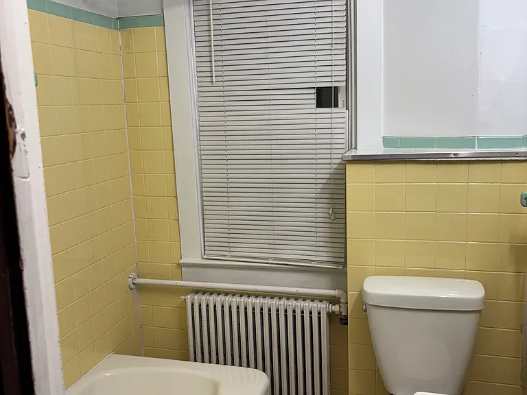 824 Highland Ave — Photo 25