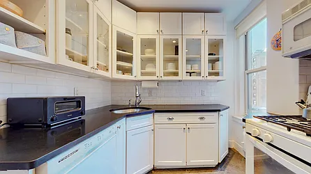 Sold by Digs Realty Group