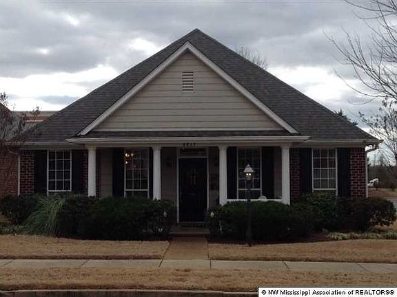 3rd image of 4813 Stone Cross Dr