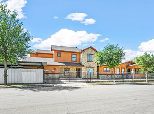 902 S Montclair Ave, Dallas, TX 75208