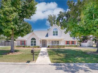 10124 Chenevert Rd, Waggaman, LA 70094