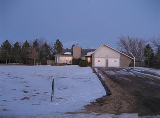 1280 Contour Rd, Garden City, KS 67846