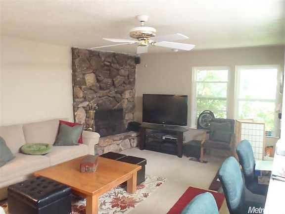 4th image of 5030 Dory Way