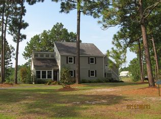 48 E Bay Ridge Rd, Harrells, NC 28444