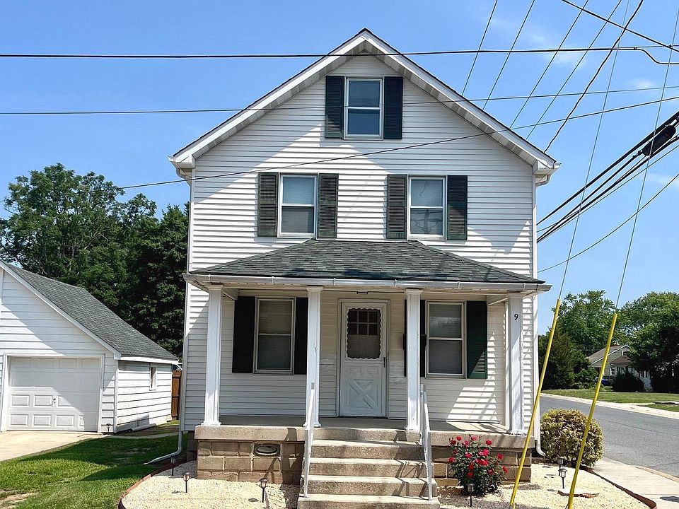 1st image of 9 NE 6th St