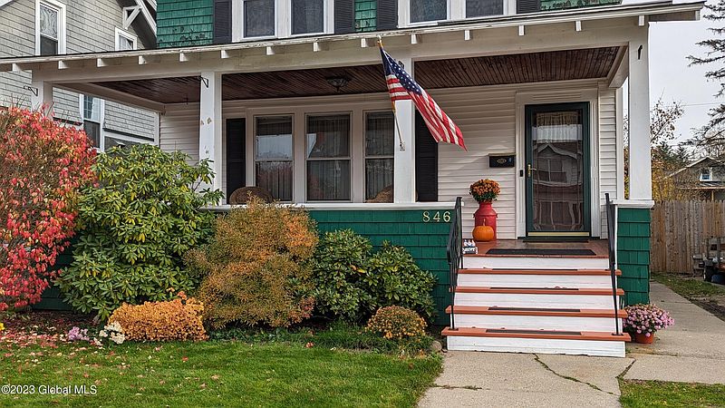5th image of 846 Woodland Avenue