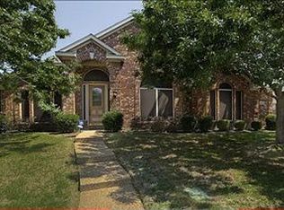 5500 Mountain Valley Dr, The Colony, TX 75056