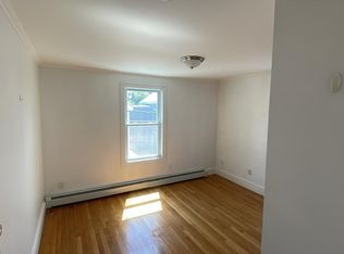 78 Warner St, Newport, RI 02840