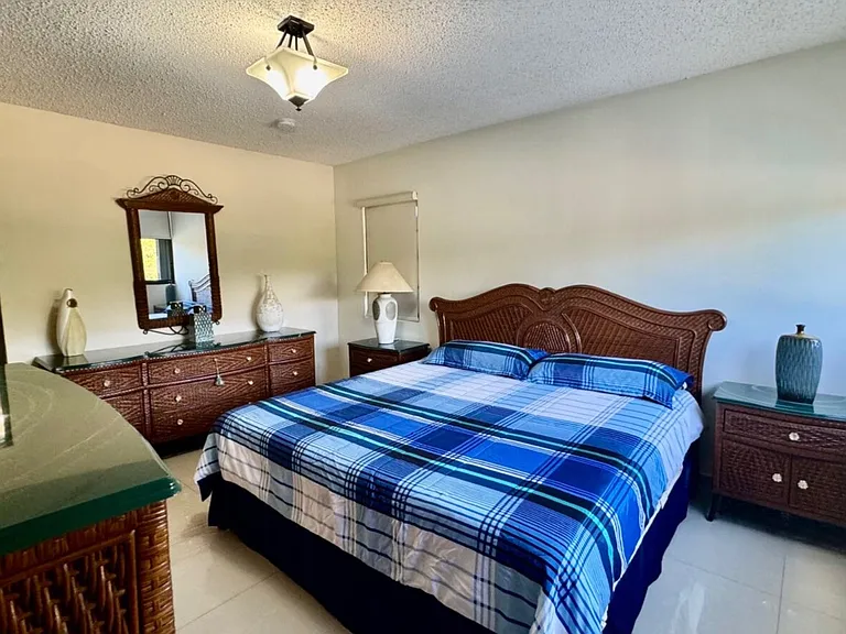 401 Cond El Castillo — Photo 10
