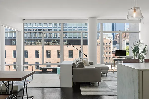 Rented by SERHANT. | media 1