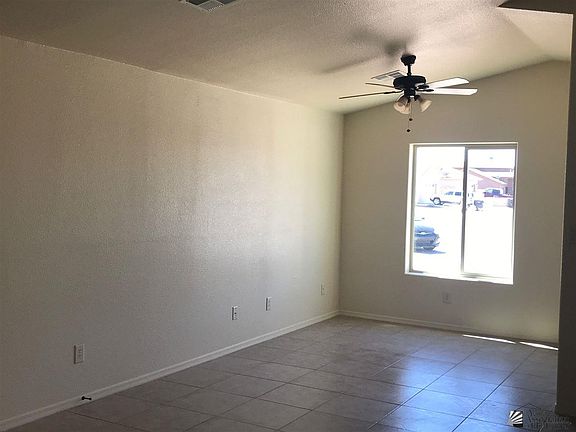 3rd image of 3857 E Ortega St