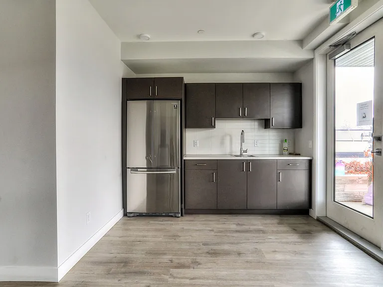 1229 Richter St — Photo 19