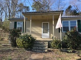 913 Crestline Rd NW, Huntsville, AL 35816