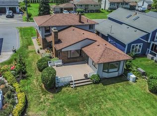 1934 Edgemere Dr, Rochester, NY 14612