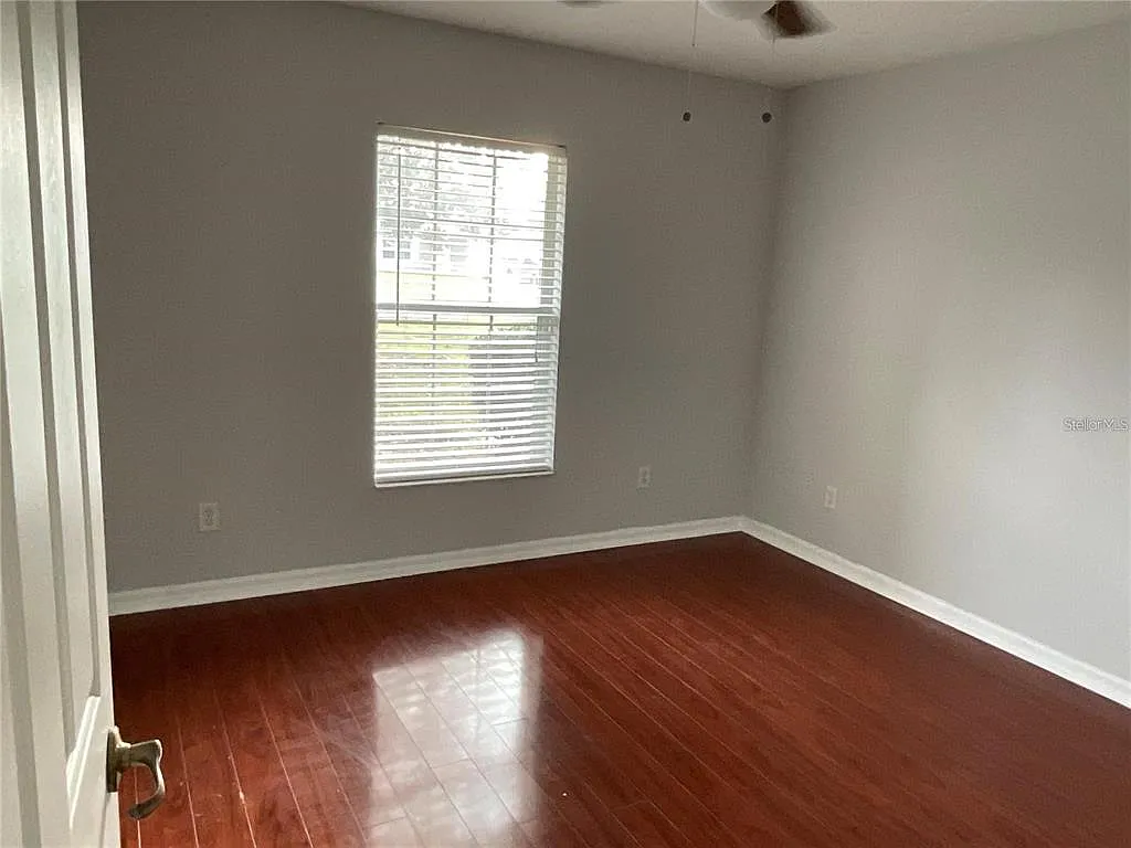 3 bed, 2.0 bath, 1703 sqft, $2,495 — Photo 4