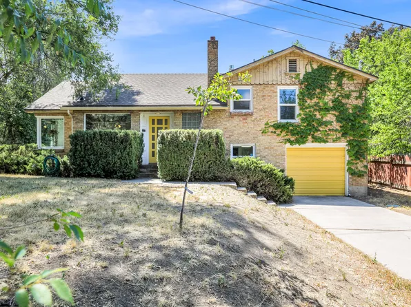 6 Terrace Pl, Logan, UT 84321