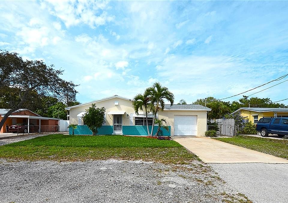 1st image of 1568 NE Sottong Ave