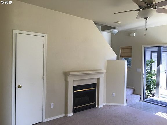 3rd image of 5264 NE 121st Ave #A