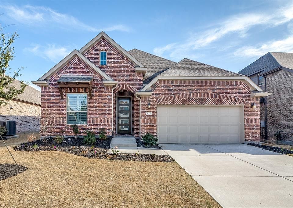1st image of 612 Barnstorm Dr