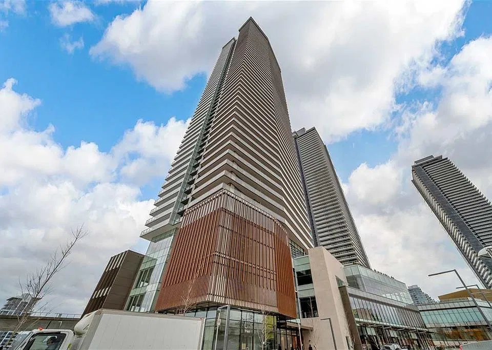 4650 Brentwood Blvd #4906