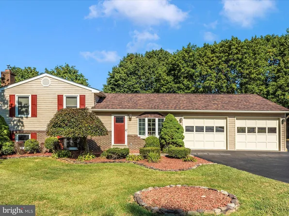 5384 Annapolis Dr, Mount Airy, MD 21771