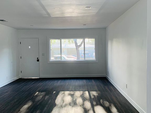 4th image of 784 Manzanita Ave