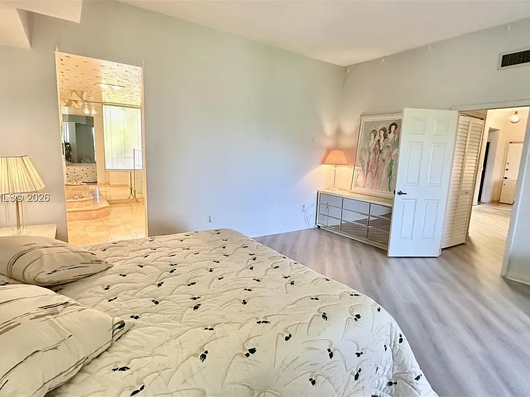 7472 La Paz Blvd #301 — Photo 11