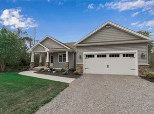 4010 Pohl Rd, Alden, NY 14004