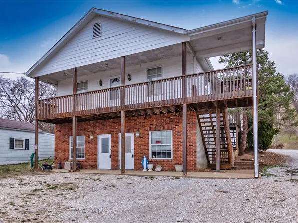 1055 Old Gravois Rd, Fenton, MO 63026