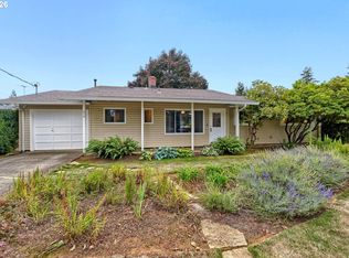 214 Park Dr, Oregon City, OR 97045