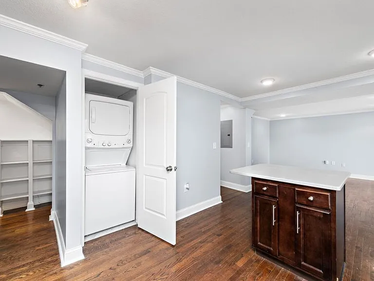 4544 Summit St — Photo 15