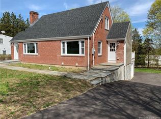 17 Sherman Ave, Trumbull, CT 06611