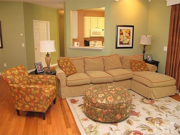4th image of 6421 Sentry Oaks Dr