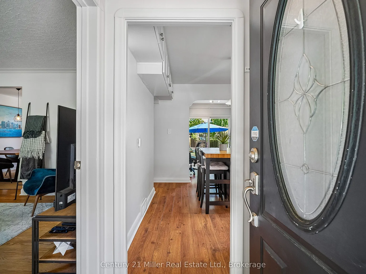 2 bed, $3,800 — Photo 2