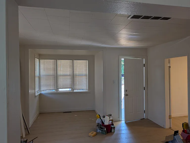 446 Morris Ave S — Photo 7