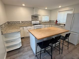 (Undisclosed Address), Cumberland, RI 02864