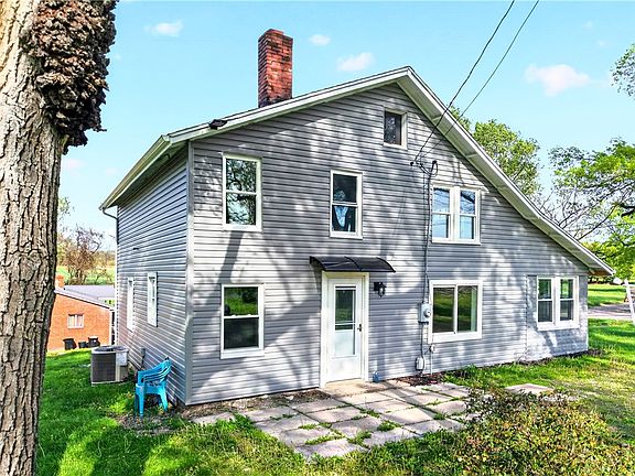 5th image of 127 Rose Rd