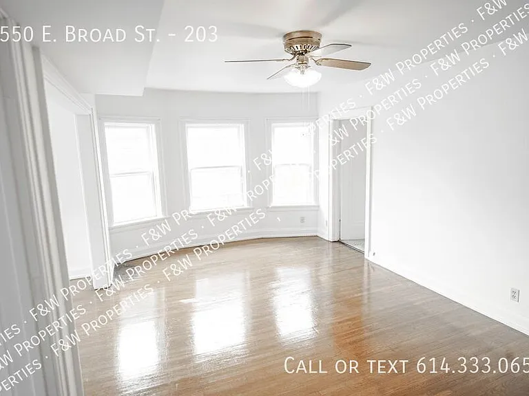 1550 E Broad St #203 — Photo 2