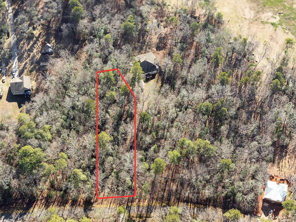 2nd image of 124 Shoshone Drive