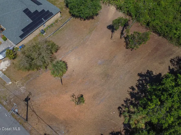 533 Hillcrest Ave, Titusville, FL 32796