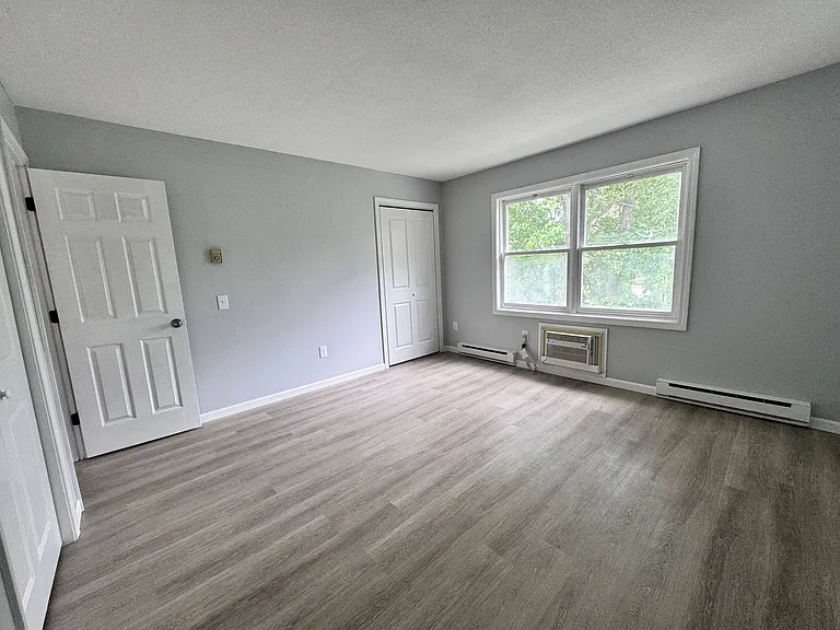 41 S Main St #50 — Photo 7