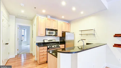 1425 21st St NW #101 Photo 1