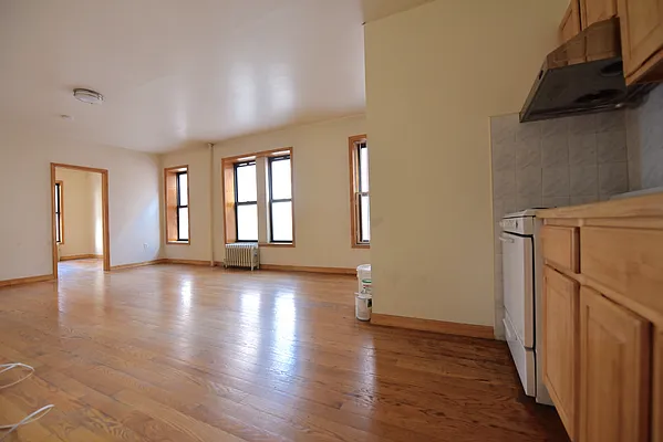 Rented by Nolita Group | media 3