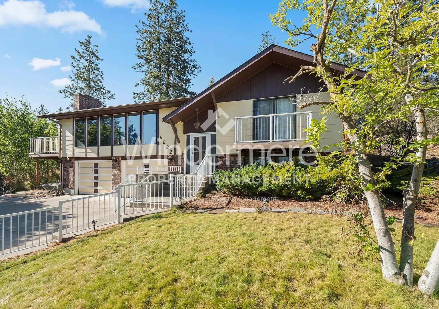 3+ Bedroom, 3 Bath Available in quiet Spokane Valley — Photo 1