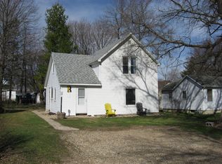 203 N 3rd St, Terril, IA 51364