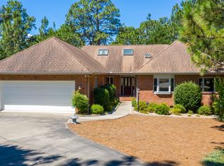 175 Surry Circle Dr N, Pinehurst, NC 28374