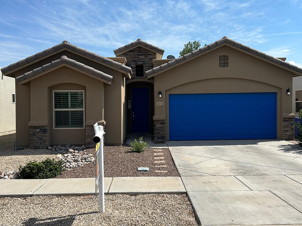 1st image of 3652 Santa Adriana Ave