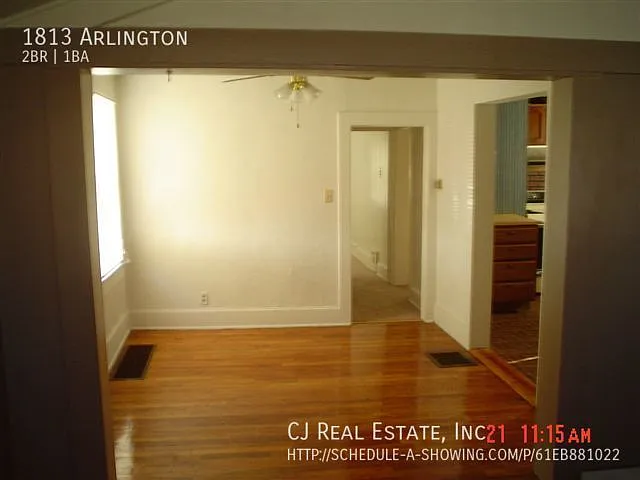 2 bed, $995 — Photo 3